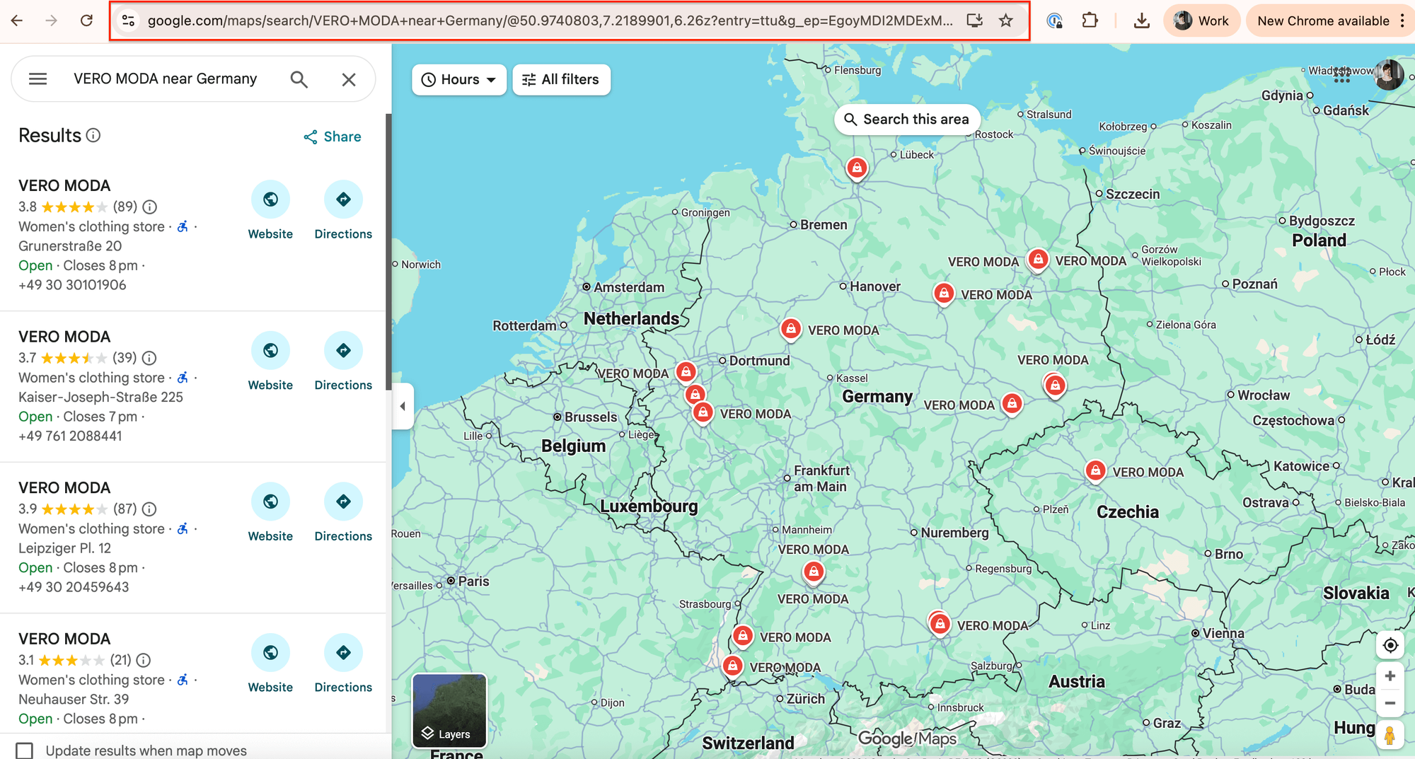 Google Maps URL with location